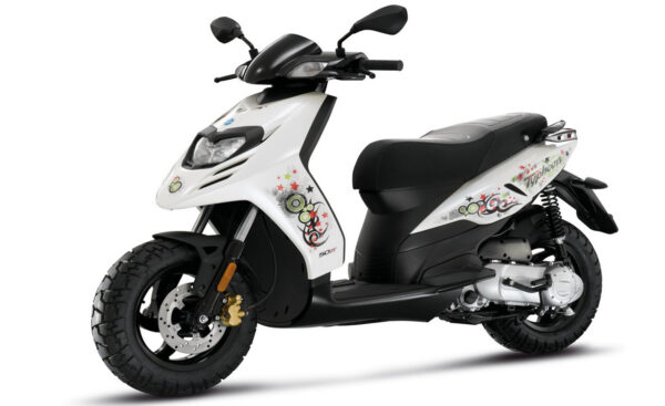 Typhoon 125cc